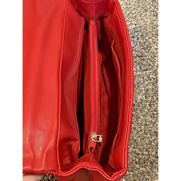 Badgley Mischka Red Quilted Vegan Leather Purse Gold Studded Crossbody Bag 10x6 - Picture 11 of 13